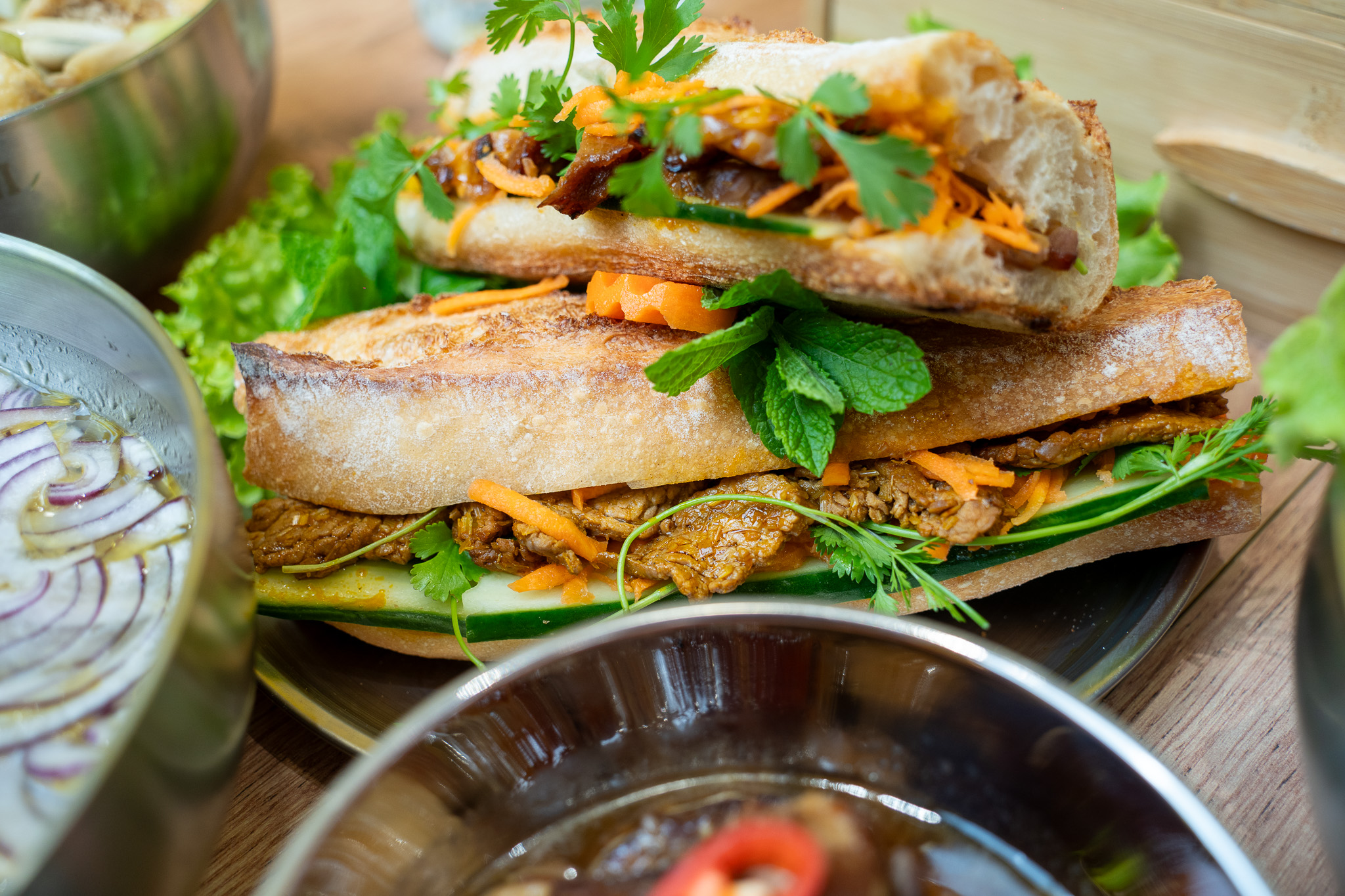 Bahn mi
